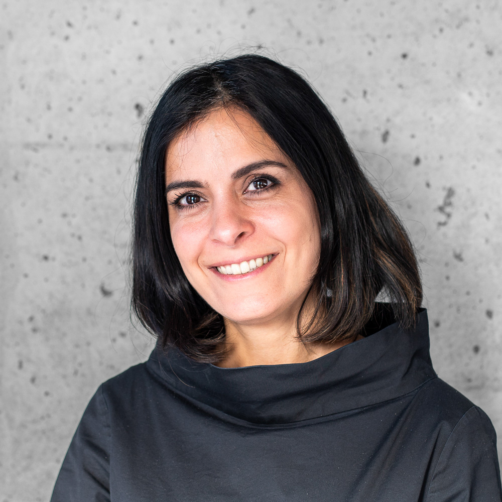 Porträt von Azadeh Riemer